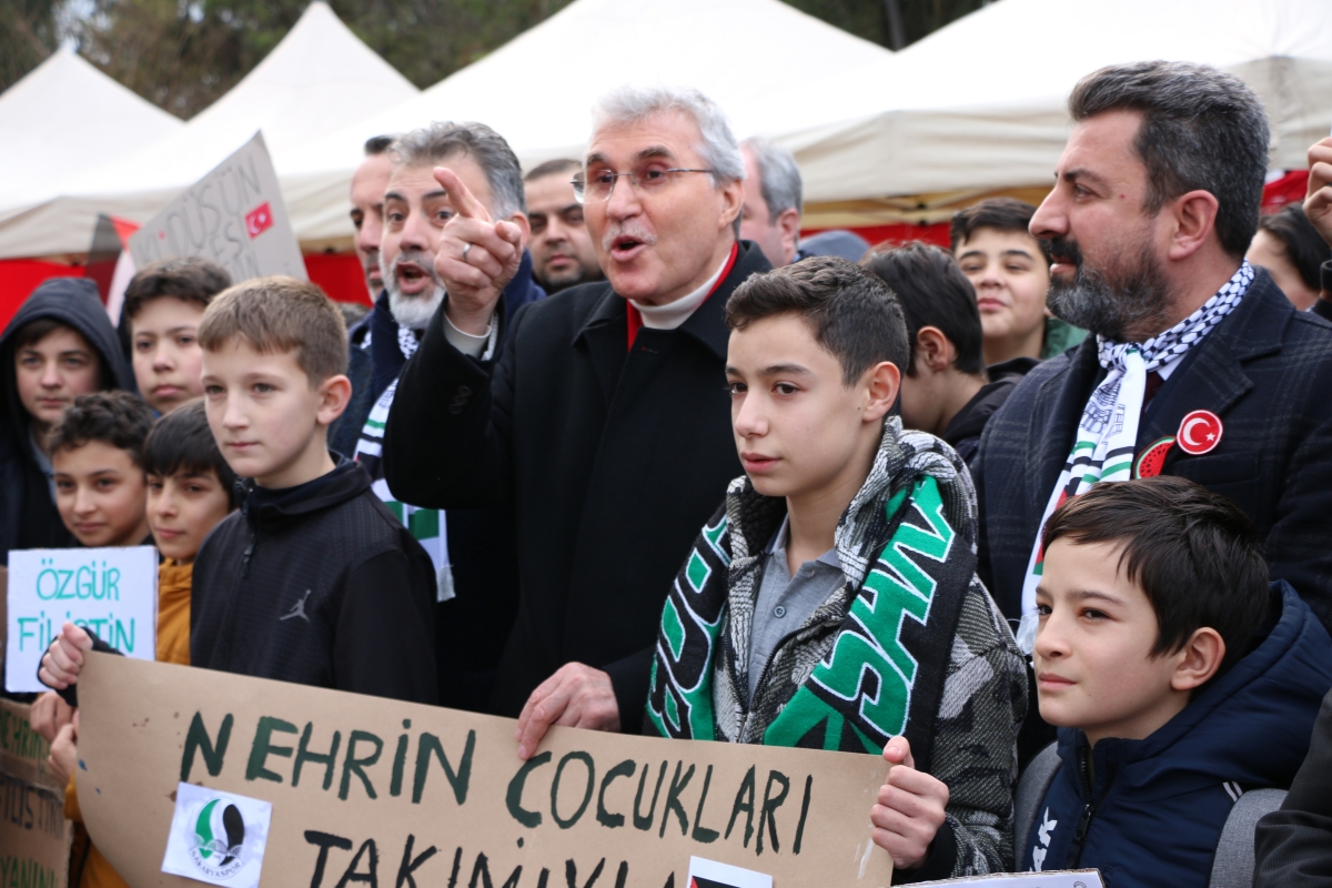 Sakarya'da Filistin’e destek için ’Hayır Çarşısı’ açıldı ( GÜNÜN ÖNE ÇIKAN FOTOĞRAFLARI )