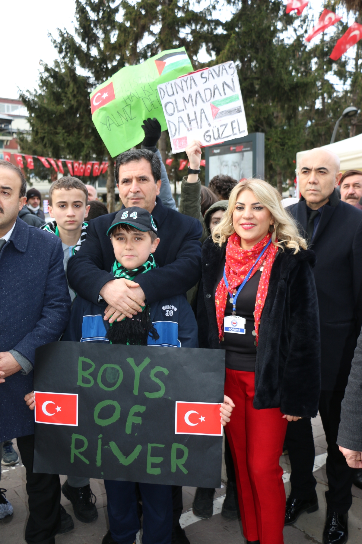 Sakarya'da Filistin’e destek için ’Hayır Çarşısı’ açıldı ( GÜNÜN ÖNE ÇIKAN FOTOĞRAFLARI )