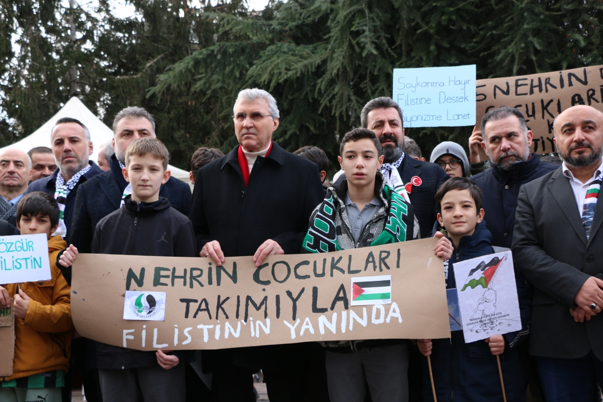 Sakarya'da Filistin’e destek için ’Hayır Çarşısı’ açıldı ( GÜNÜN ÖNE ÇIKAN FOTOĞRAFLARI )