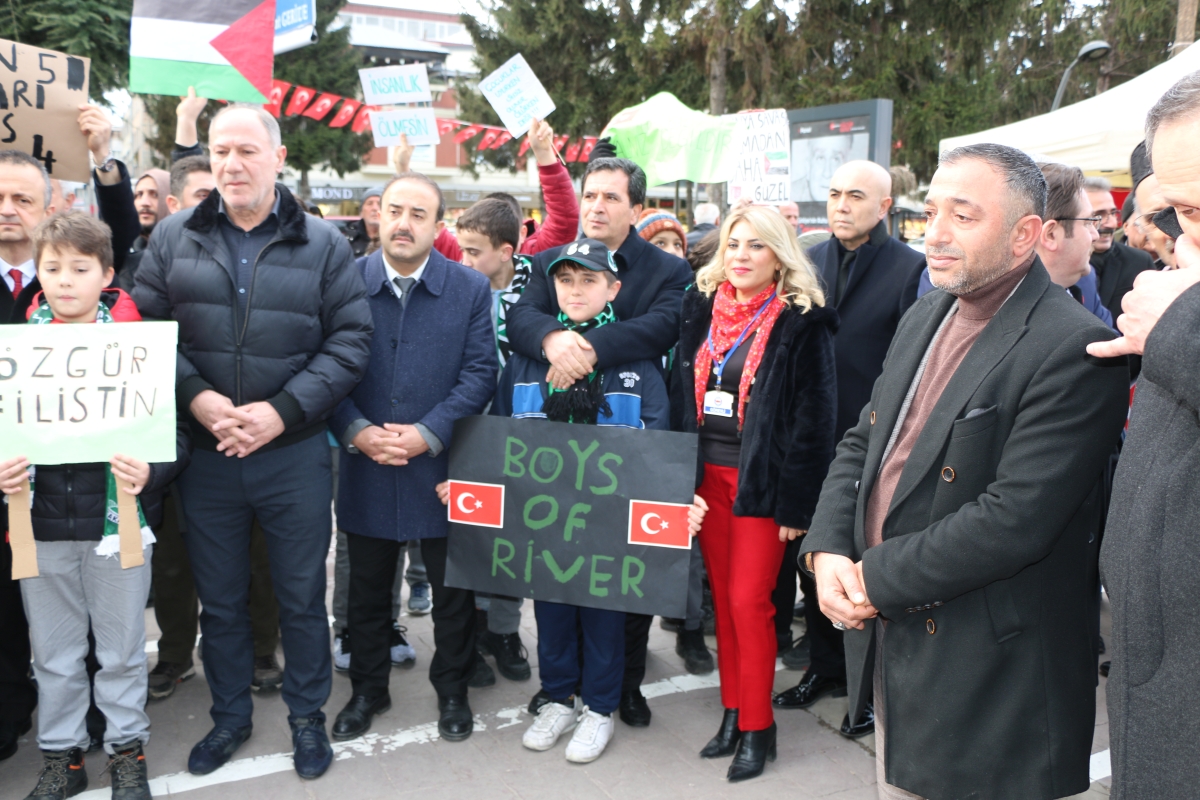 Sakarya'da Filistin’e destek için ’Hayır Çarşısı’ açıldı ( GÜNÜN ÖNE ÇIKAN FOTOĞRAFLARI )