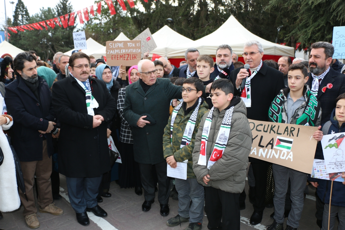 Sakarya'da Filistin’e destek için ’Hayır Çarşısı’ açıldı ( GÜNÜN ÖNE ÇIKAN FOTOĞRAFLARI )