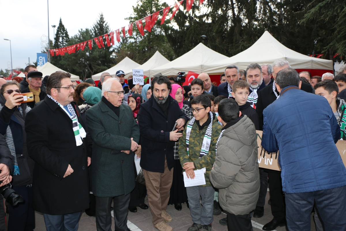 Sakarya'da Filistin’e destek için ’Hayır Çarşısı’ açıldı ( GÜNÜN ÖNE ÇIKAN FOTOĞRAFLARI )
