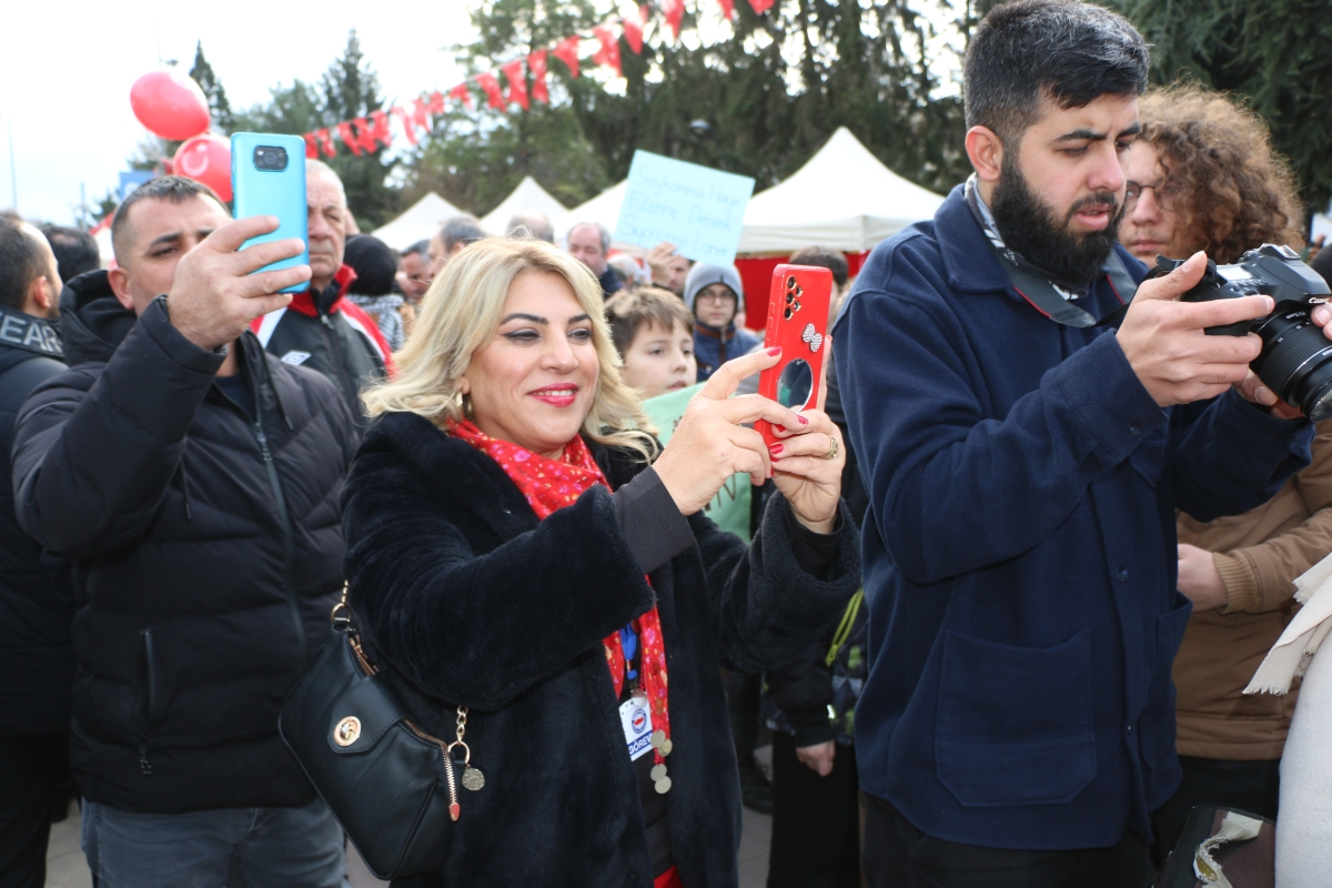 Sakarya'da Filistin’e destek için ’Hayır Çarşısı’ açıldı ( GÜNÜN ÖNE ÇIKAN FOTOĞRAFLARI )