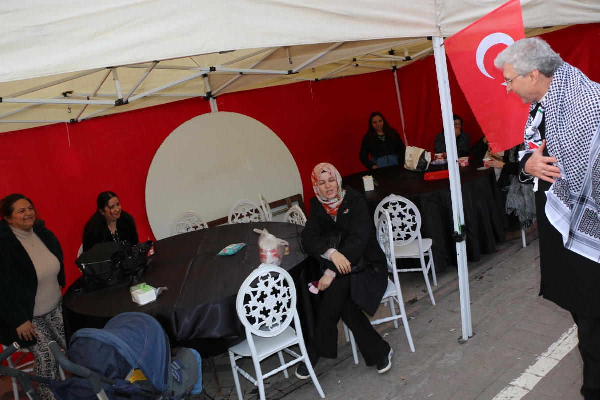 Sakarya'da Filistin’e destek için ’Hayır Çarşısı’ açıldı ( GÜNÜN ÖNE ÇIKAN FOTOĞRAFLARI )