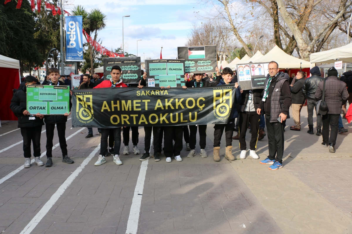 Sakarya'da Filistin’e destek için ’Hayır Çarşısı’ açıldı ( GÜNÜN ÖNE ÇIKAN FOTOĞRAFLARI )