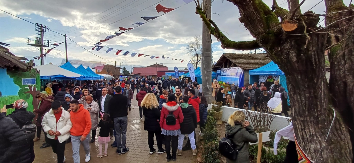 Kocaeli Büyükşehir Belediyesi Tarafından Düzenlenen 2024 Yılı Geleneksel Kaz Bayramı Şenliği Etkinliklerinden Görüntüler