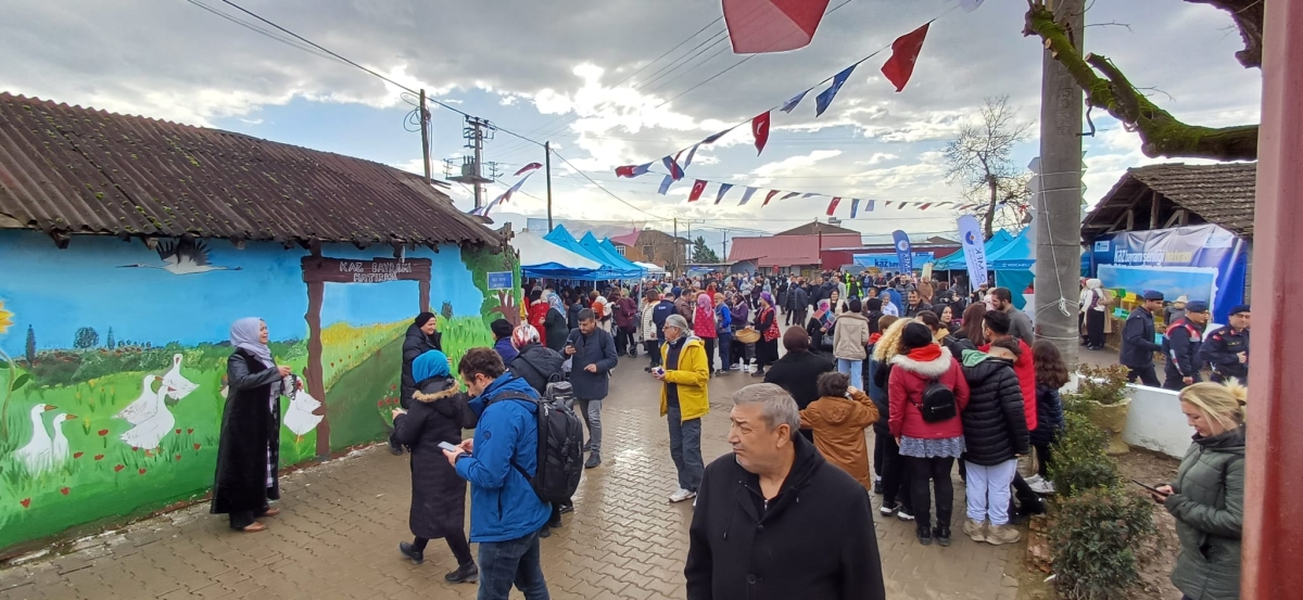 Kocaeli Büyükşehir Belediyesi Tarafından Düzenlenen 2024 Yılı Geleneksel Kaz Bayramı Şenliği Etkinliklerinden Görüntüler