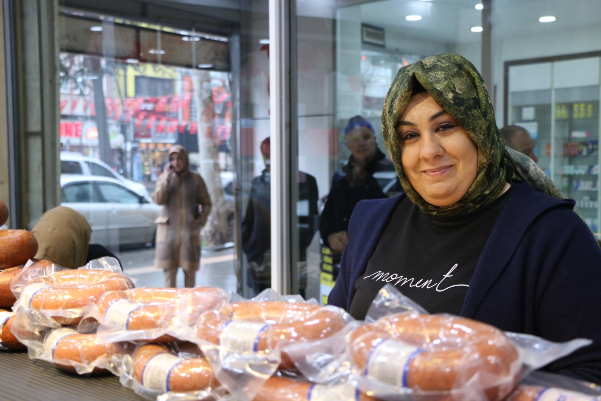 Doğadan Şarküteri Kahvaltı & Et ve Süt Ürünleri 2'nci Şubesini Açtı (Merve Vatan & Nebahat Tuna) GÜNÜN ÖZEL KARELERİ