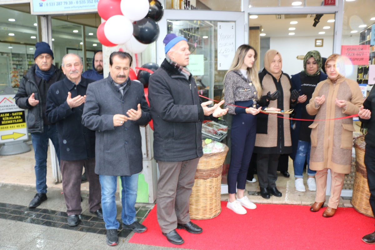 Doğadan Şarküteri Kahvaltı & Et ve Süt Ürünleri 2'nci Şubesini Açtı (Merve Vatan & Nebahat Tuna) GÜNÜN ÖZEL KARELERİ