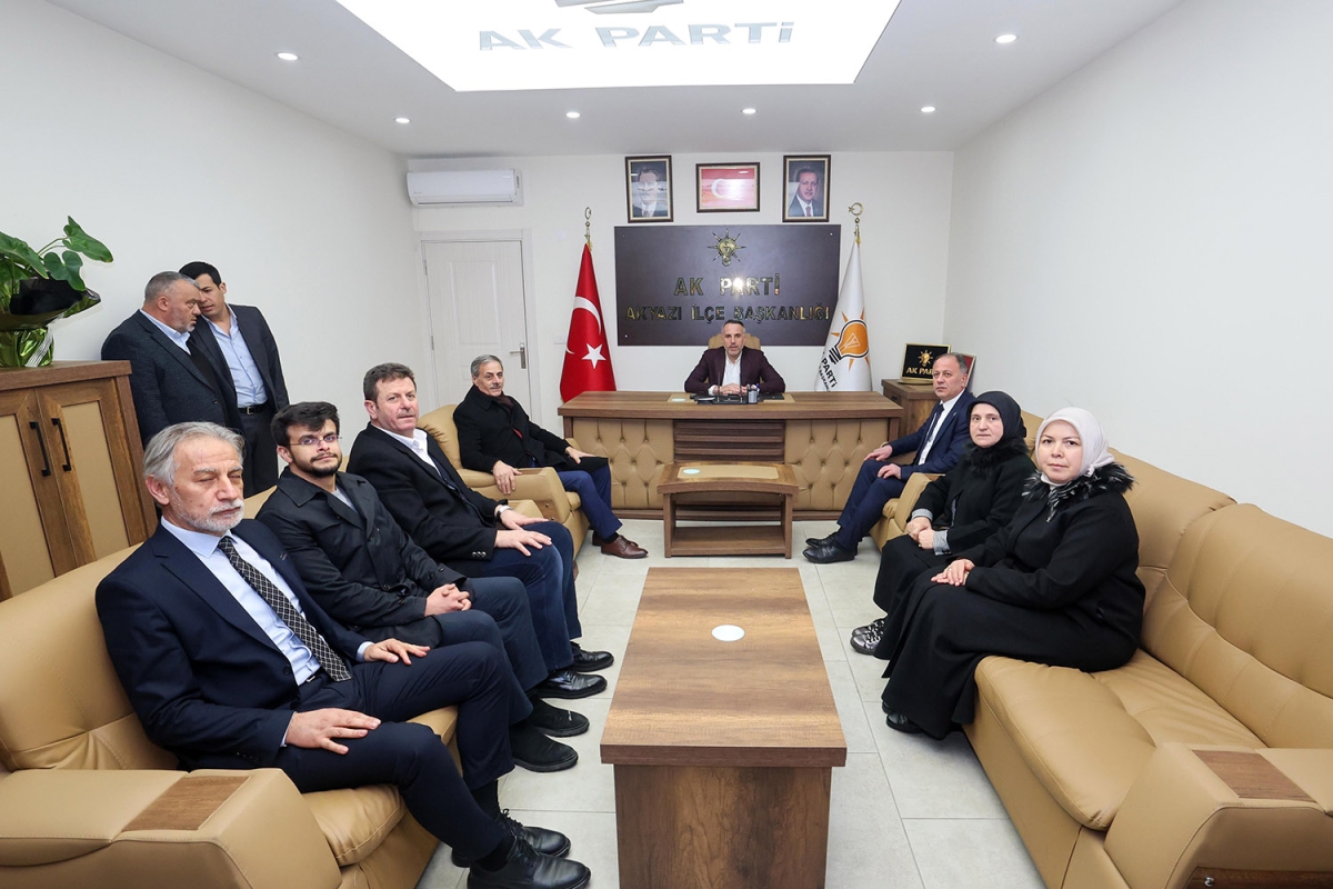 Başkan Adayı Alemdar’a Akyazı’da Muhteşem karşılama “Akyazı 31 Mart’ta yine en güçlü desteği sunacak” İŞTE O KARELER