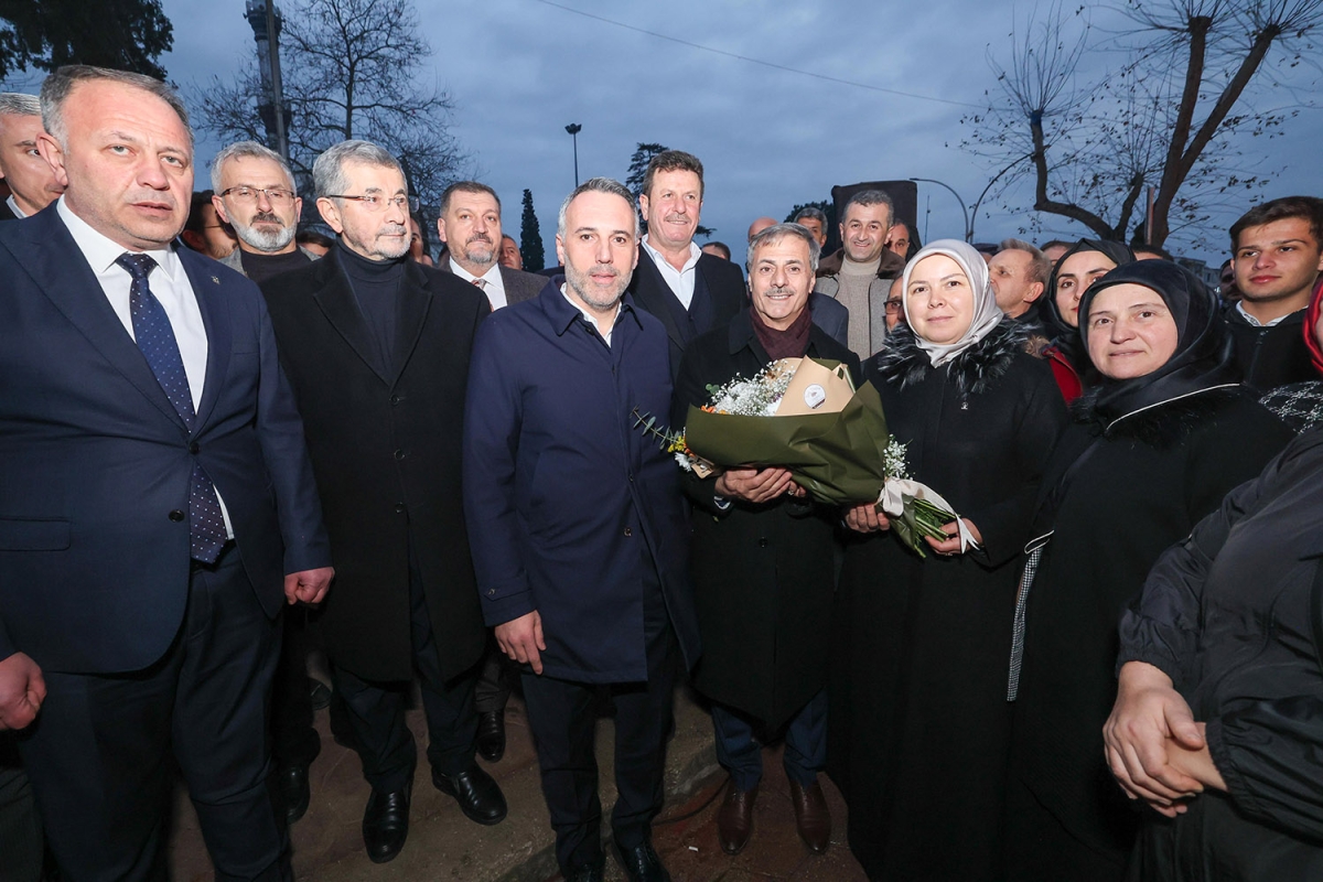 Başkan Adayı Alemdar’a Akyazı’da Muhteşem karşılama “Akyazı 31 Mart’ta yine en güçlü desteği sunacak” İŞTE O KARELER