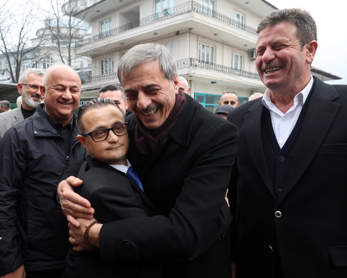 Başkan Adayı Alemdar’a Akyazı’da Muhteşem karşılama “Akyazı 31 Mart’ta yine en güçlü desteği sunacak” İŞTE O KARELER