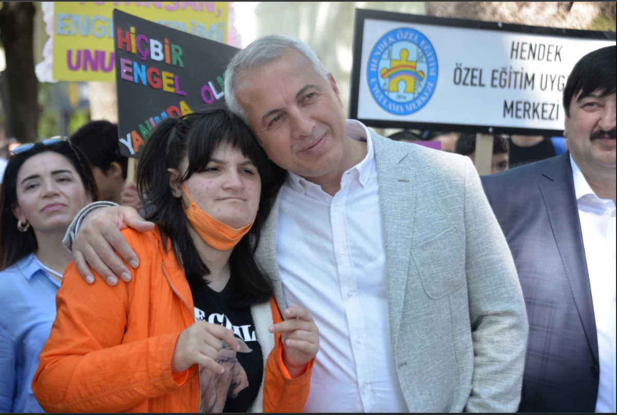 BAŞKAN BABAOĞLU: HASTALARIMIZIN VE ENGELLİ VATANDAŞLARIMIZIN YANINDA OLDUK ( İŞTE GÜNÜN KARELERİ )