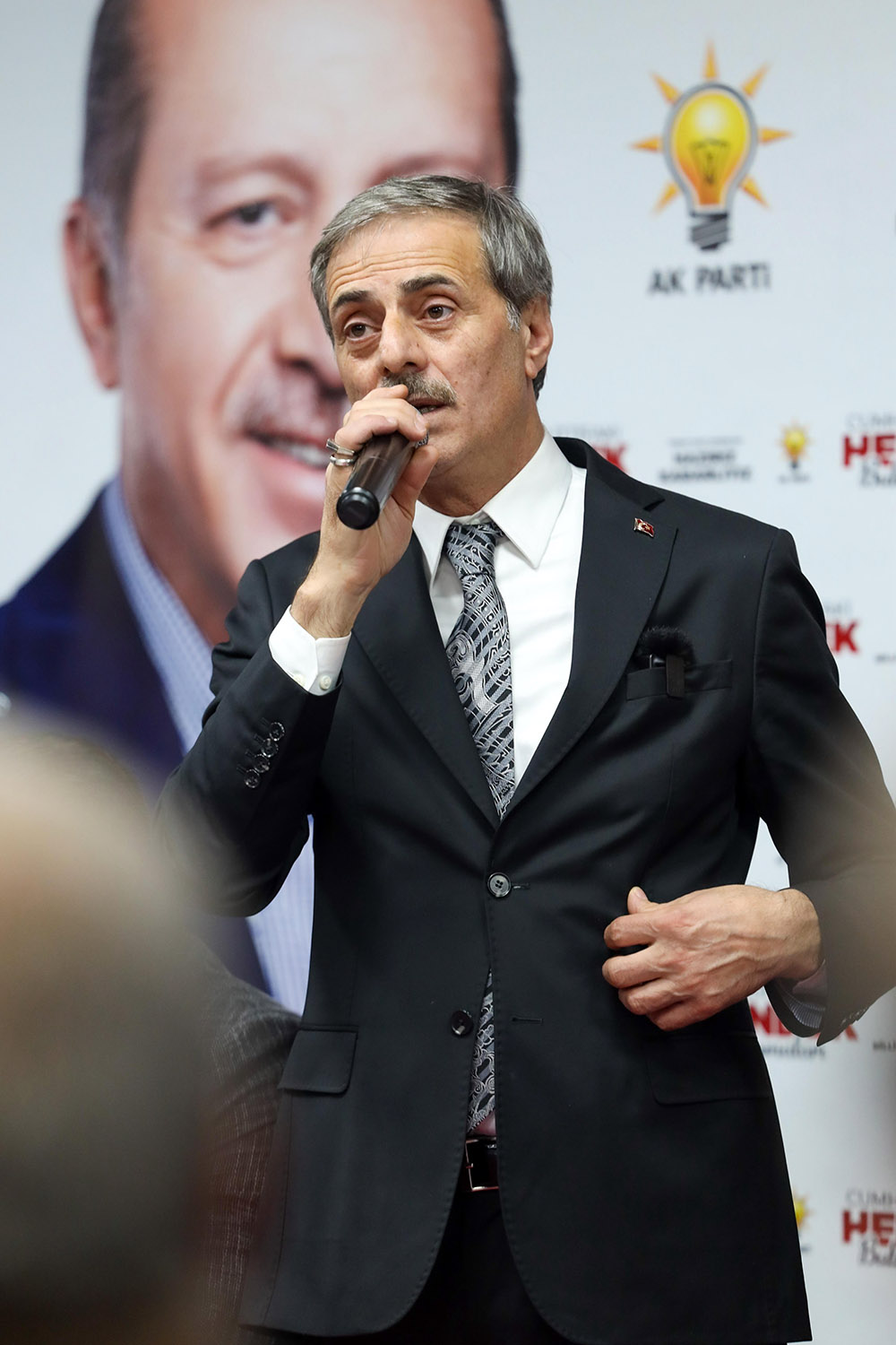 Yusuf Alemdar “Adil bir hizmet anlayışıyla hareket edeceğiz” GECEYE DAMGA VURAN KARELER