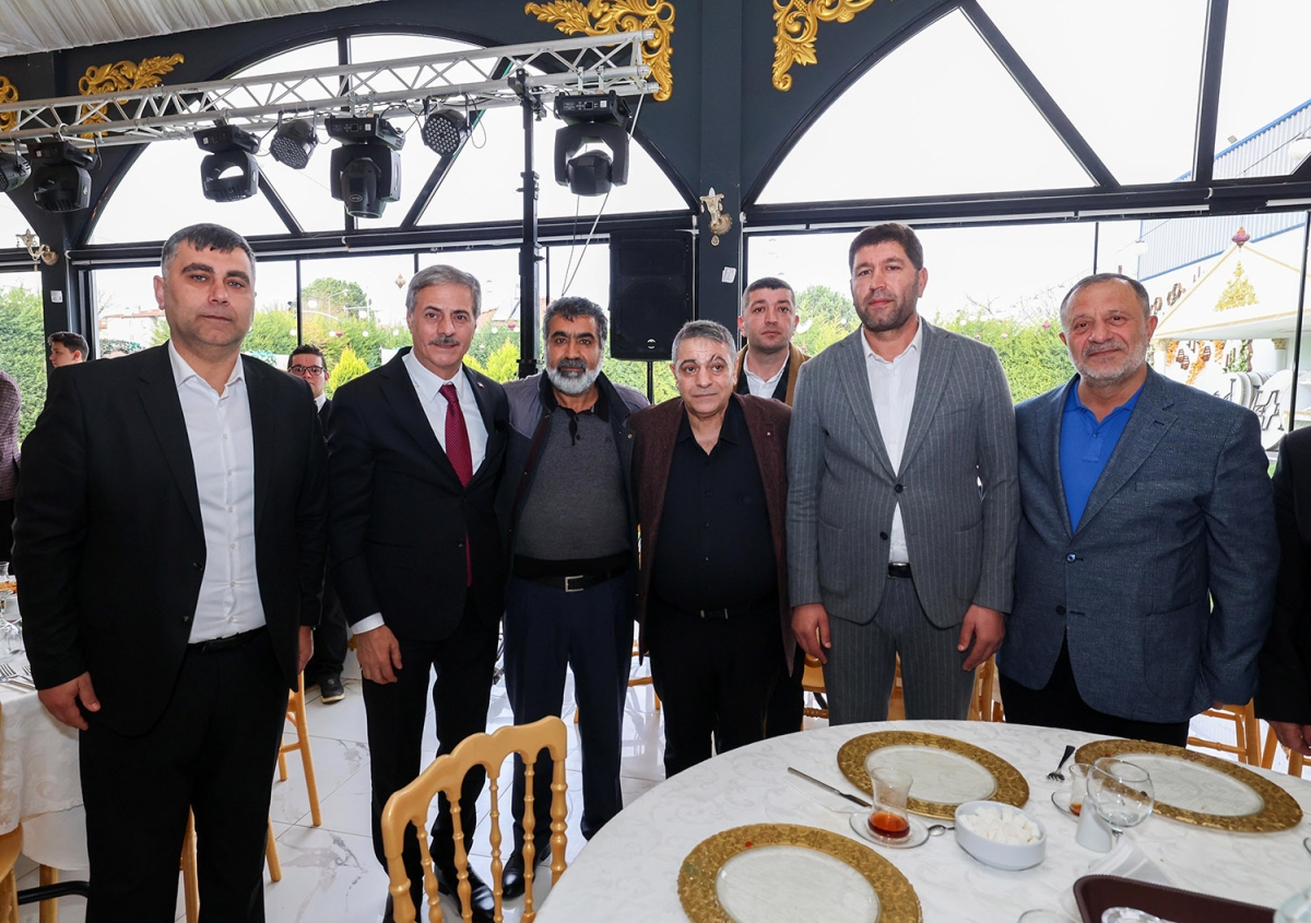 Belediye Başkan Adayı Yusuf Alemdar “Sakarya’nın kültürel zenginliği ülkemize örnektir” GÜNÜN KARELERİ