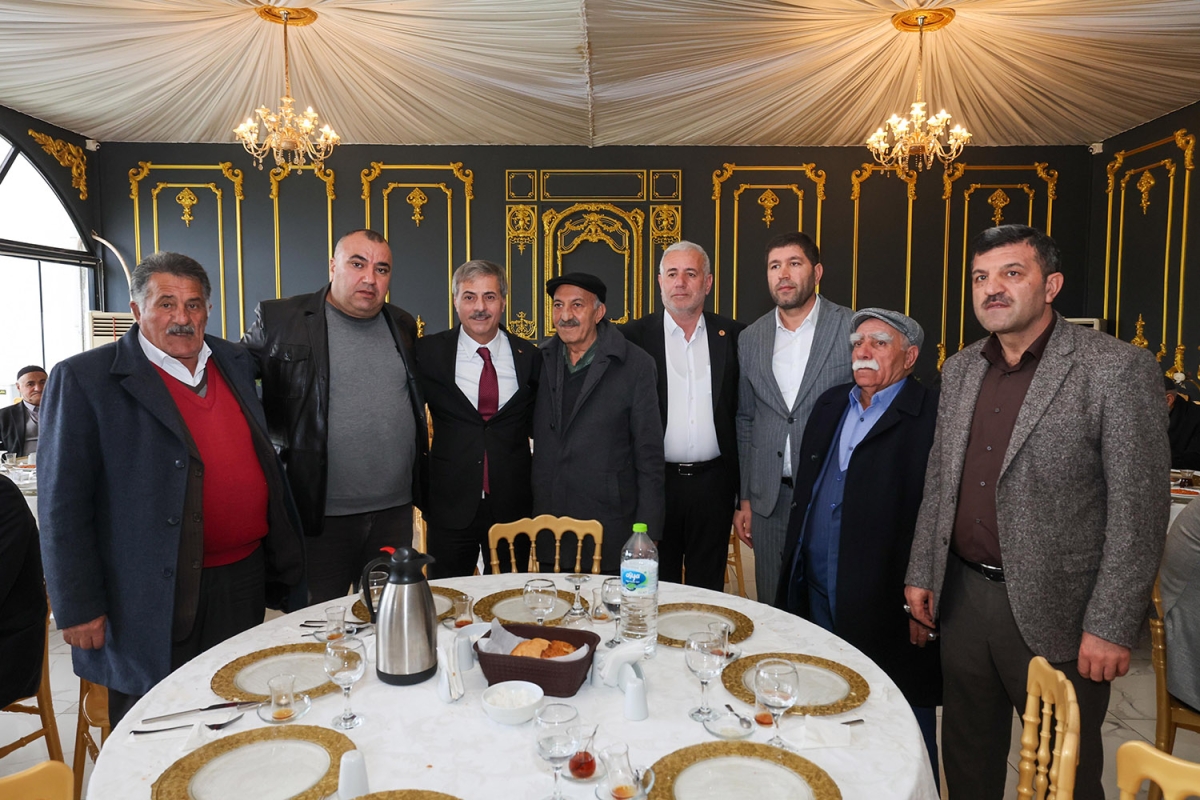 Belediye Başkan Adayı Yusuf Alemdar “Sakarya’nın kültürel zenginliği ülkemize örnektir” GÜNÜN KARELERİ