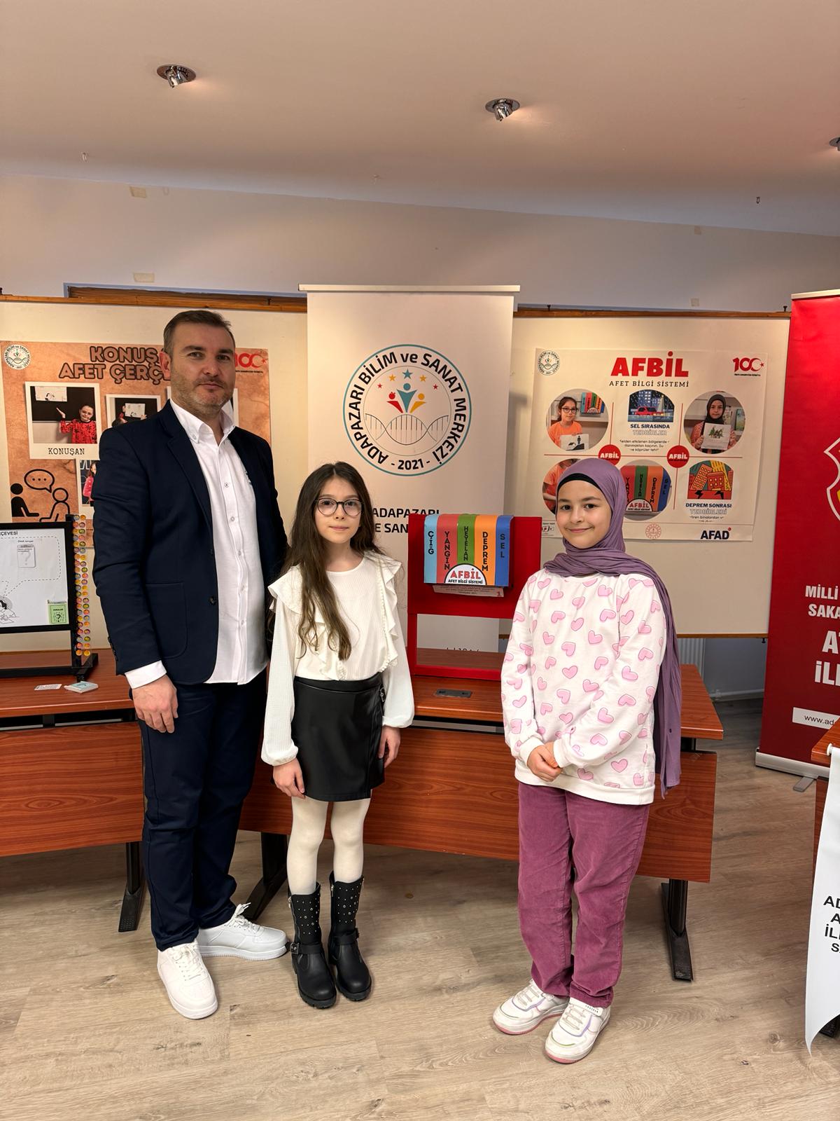 ULUSLARARASI PROJEDE ADAPAZARI’NDAN 3 TÜRKİYE DERECESİ
