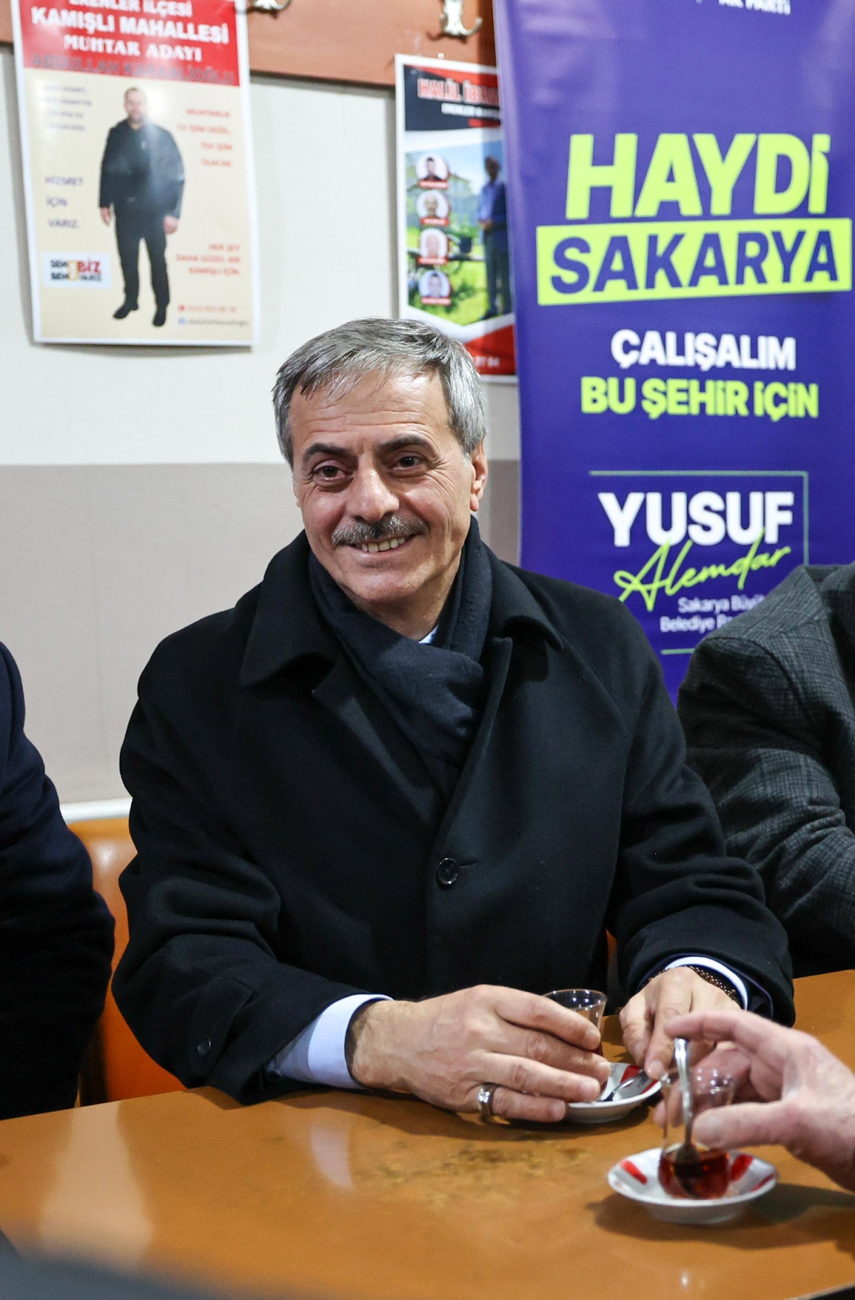 Yusuf Alemdar Erenler’de coşkuyla karşılandı; “16 ilçede 672 mahallemize en iyi hizmeti sunmak için hazırız” GÜNÜN FOTOĞRAFLARI