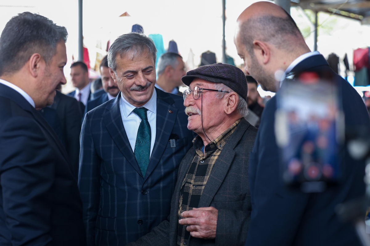 Sakarya Büyükşehir Belediye Başkan Adayı Yusuf Alemdar “Taraklı yeni dönemde nice eser ve hizmetle buluşacak” GÜNÜN FOTOĞIRAFLARI