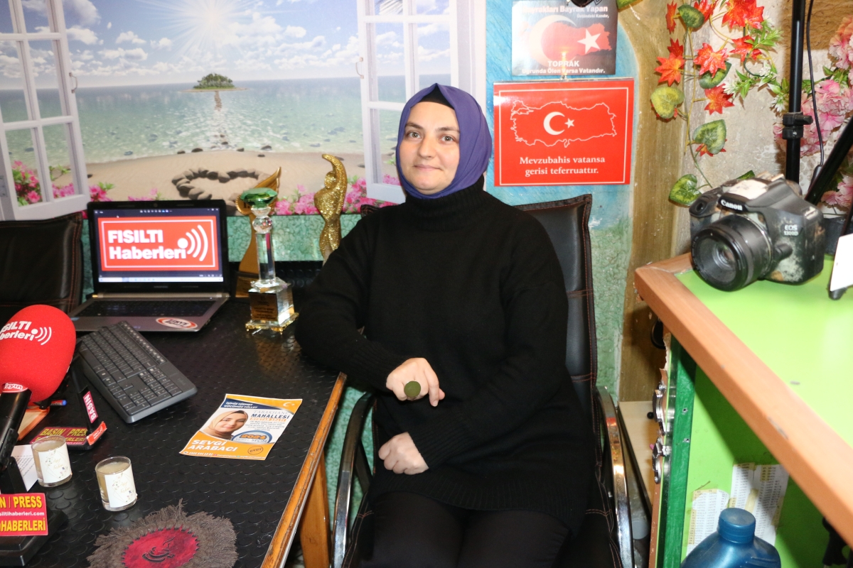 Sakarya İli Adapazarı İlçesine Bağlı, Tabakhane Mahallesi Muhtar Adayı Sevgi Arabacı 'İşimiz Hizmet Gücümüz Millet' Sloganı İle Yola Çıktı.. Arabacı https://www.fisiltihaberleri.com 'da