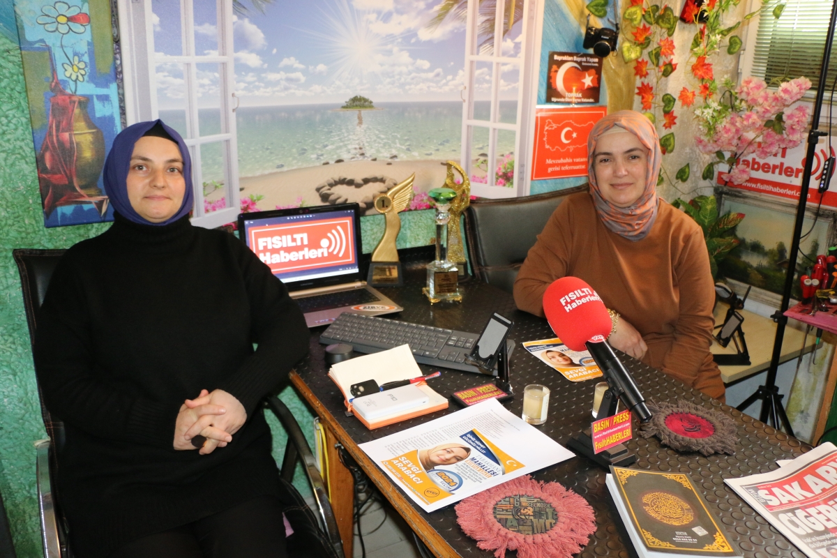 Sakarya İli Adapazarı İlçesine Bağlı, Tabakhane Mahallesi Muhtar Adayı Sevgi Arabacı 'İşimiz Hizmet Gücümüz Millet' Sloganı İle Yola Çıktı.. Arabacı https://www.fisiltihaberleri.com 'da