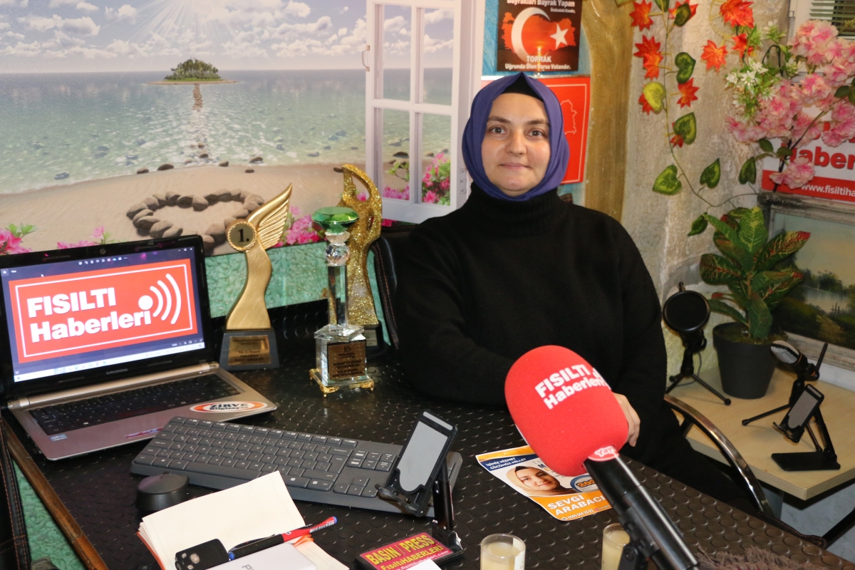 Sakarya İli Adapazarı İlçesine Bağlı, Tabakhane Mahallesi Muhtar Adayı Sevgi Arabacı 'İşimiz Hizmet Gücümüz Millet' Sloganı İle Yola Çıktı.. Arabacı https://www.fisiltihaberleri.com 'da