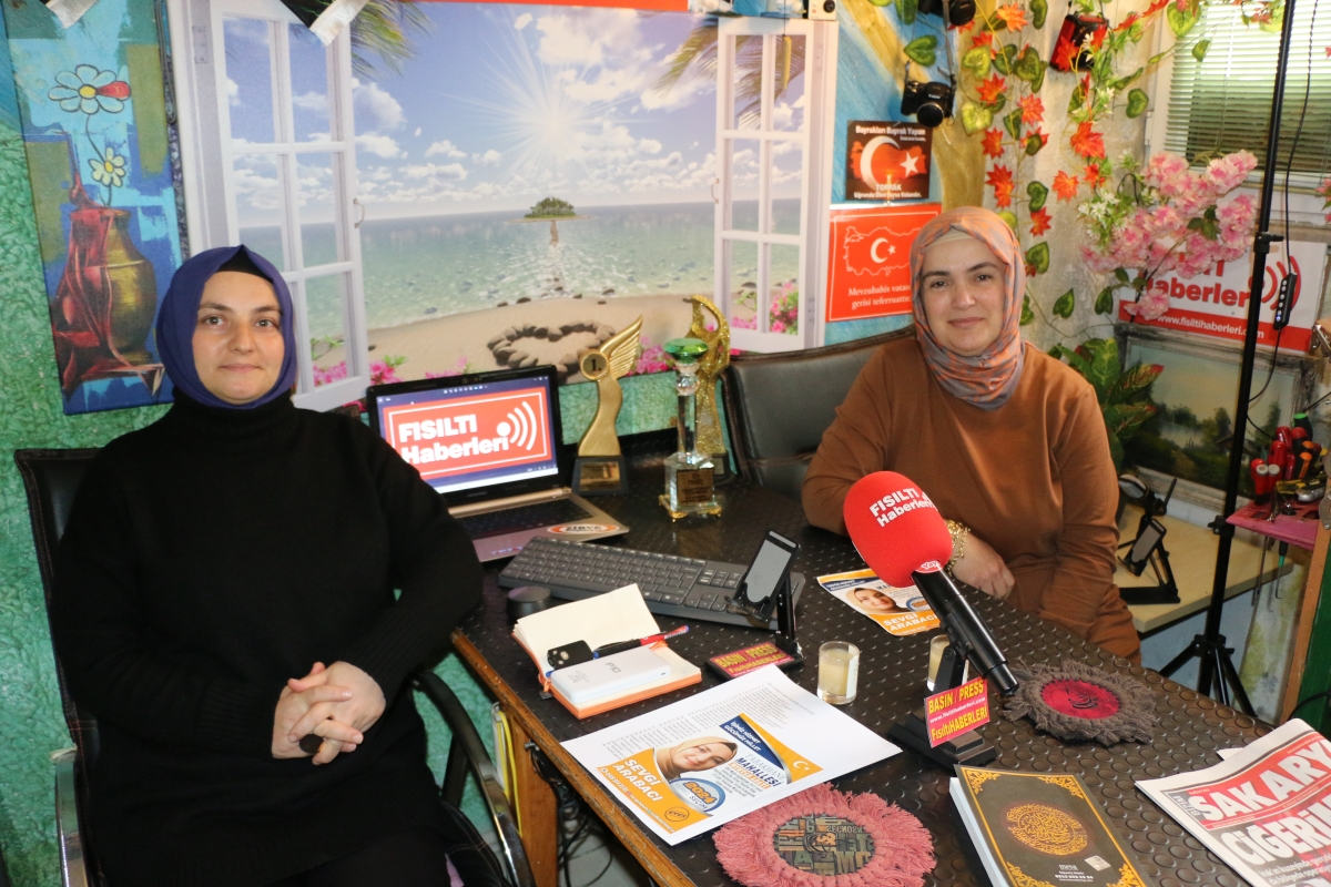 Sakarya İli Adapazarı İlçesine Bağlı, Tabakhane Mahallesi Muhtar Adayı Sevgi Arabacı 'İşimiz Hizmet Gücümüz Millet' Sloganı İle Yola Çıktı.. Arabacı https://www.fisiltihaberleri.com 'da