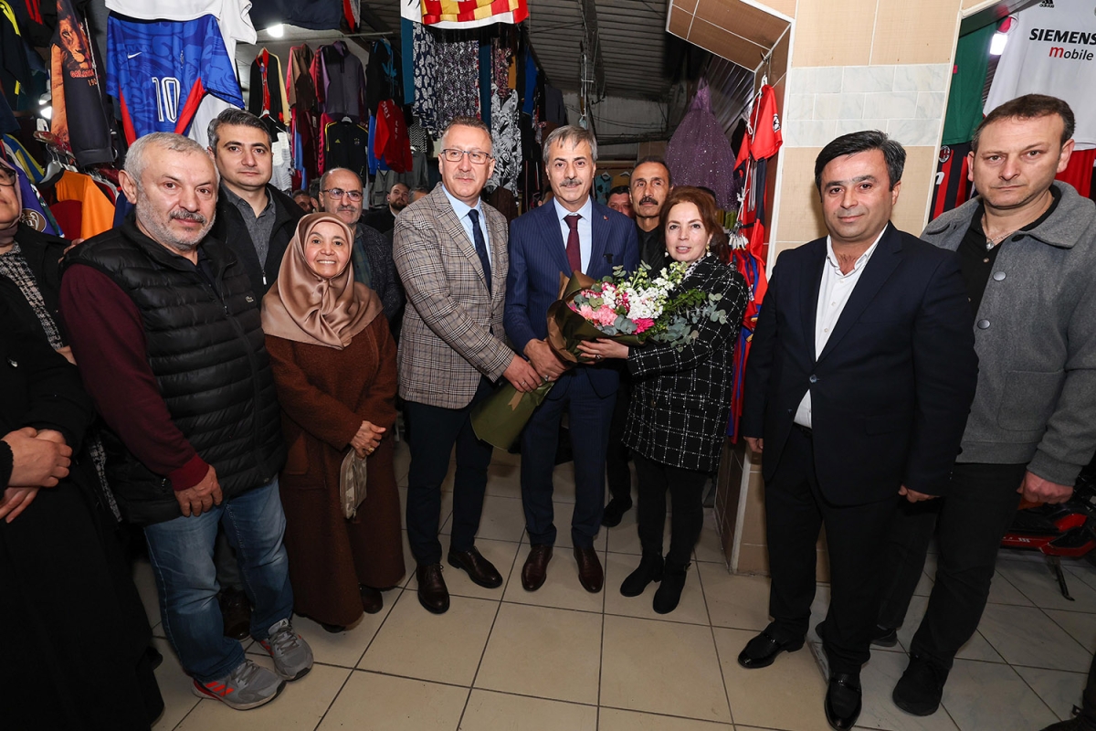Sakarya Belediye Başkanı Adayı Yusuf Alemdar “Sakarya birlikteliğin gücüyle yarınlara emin adımlarla yürüyecek” ( GÜNÜN ÖNE ÇIKAN FOTOĞRAFLARI )