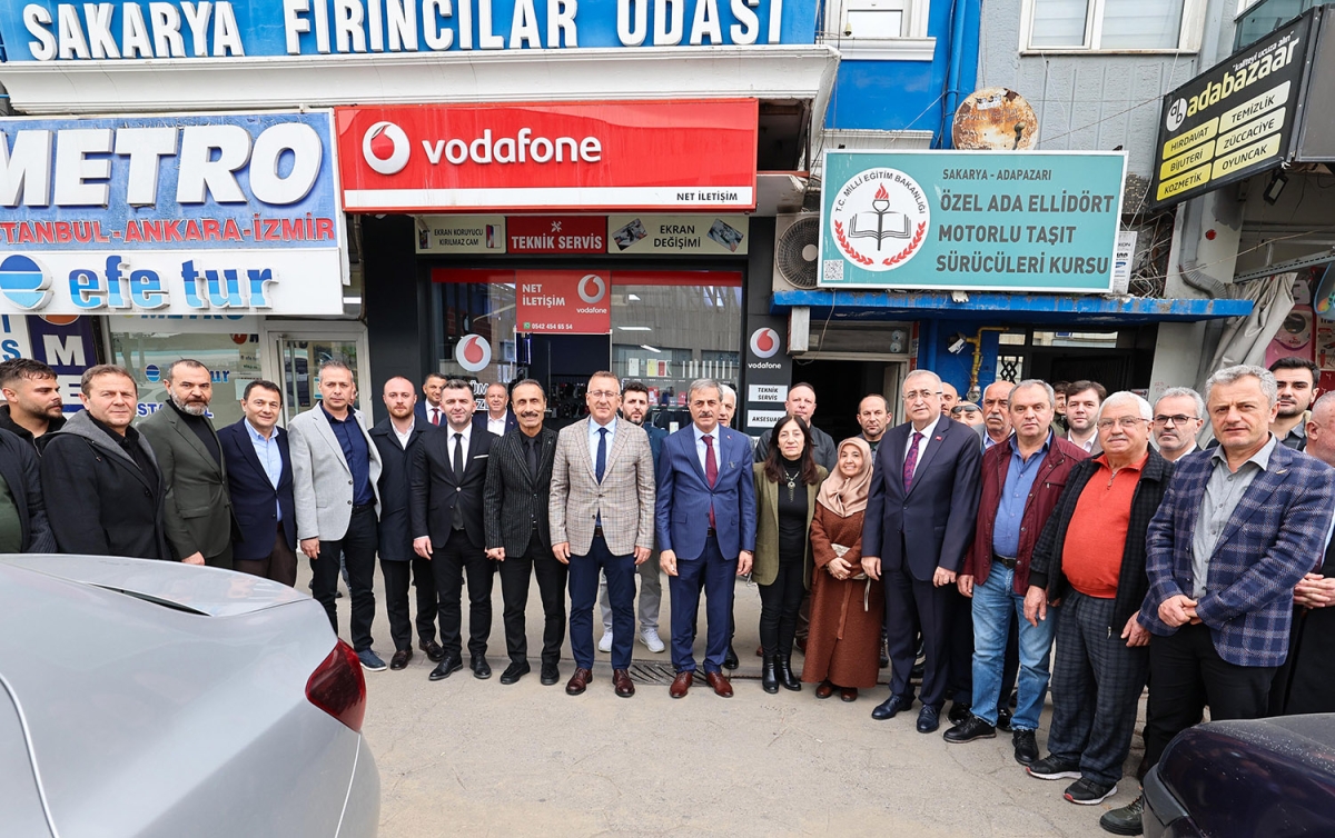 Sakarya Belediye Başkanı Adayı Yusuf Alemdar “Sakarya birlikteliğin gücüyle yarınlara emin adımlarla yürüyecek” ( GÜNÜN ÖNE ÇIKAN FOTOĞRAFLARI )