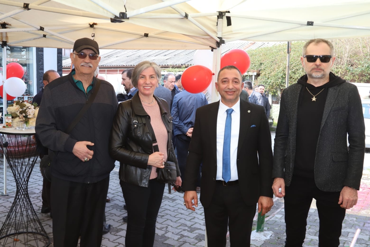 Yaklaşık 5 aydır hizmette olan, Anıl Demir ve Abdullah Atmaca’ Demir & Atmaca Hukuk Bürosu’nun Görkemli Açılışı ( GÜNÜN ÖZEL FOTOĞRAFLARI )
