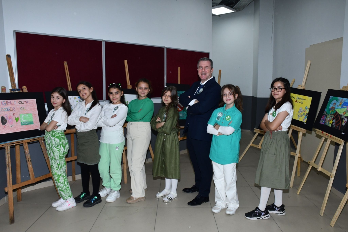 Yeşilay Haftası, Yunus Emre İlkokulu Tarafından Hazırlanan Programla Kutlandı. ( GÜNÜN ÖNE ÇIKAN FOTOĞRAFLARI )