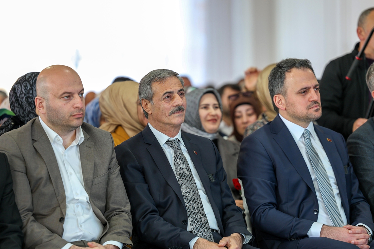 Sakarya Büyükşehir Belediye Başkan Adayı Yusuf Alemdar, Kocaali meclis üyesi ve proje tanıtım toplantısına katıldı.