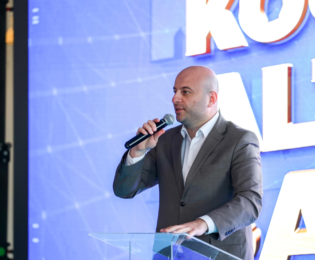 Sakarya Büyükşehir Belediye Başkan Adayı Yusuf Alemdar, Kocaali meclis üyesi ve proje tanıtım toplantısına katıldı.