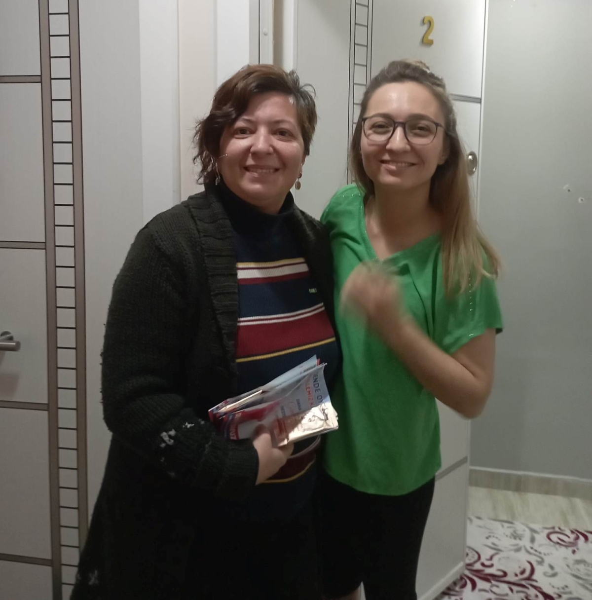 Sakarya İli Adapazarı İlçesi Güneşler Merkez Mahallesi Muhtar Adayı Duygu Yavuz FISILTI HABERLERİ'NDE İŞTE O KARELER