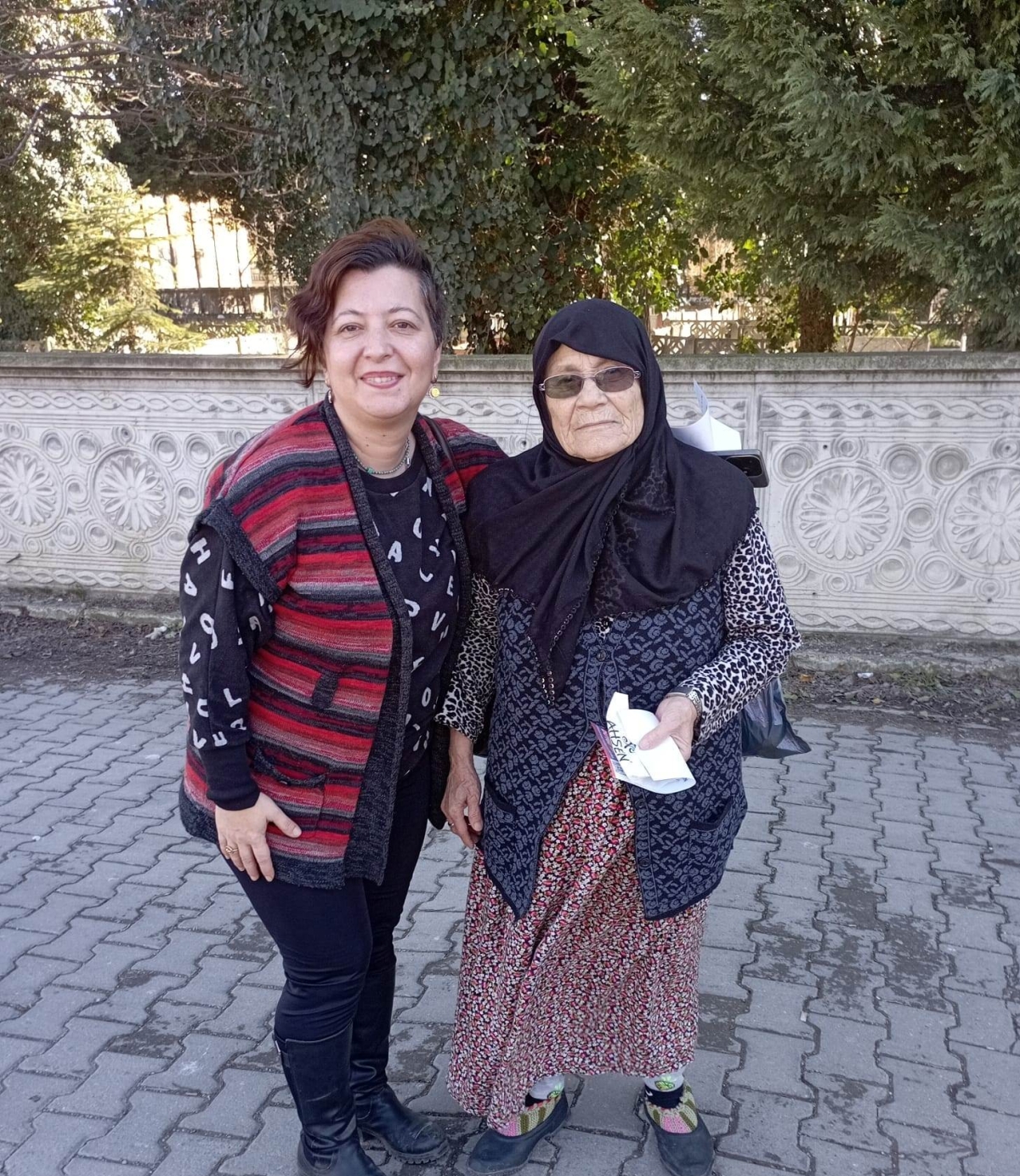 Sakarya İli Adapazarı İlçesi Güneşler Merkez Mahallesi Muhtar Adayı Duygu Yavuz FISILTI HABERLERİ'NDE İŞTE O KARELER