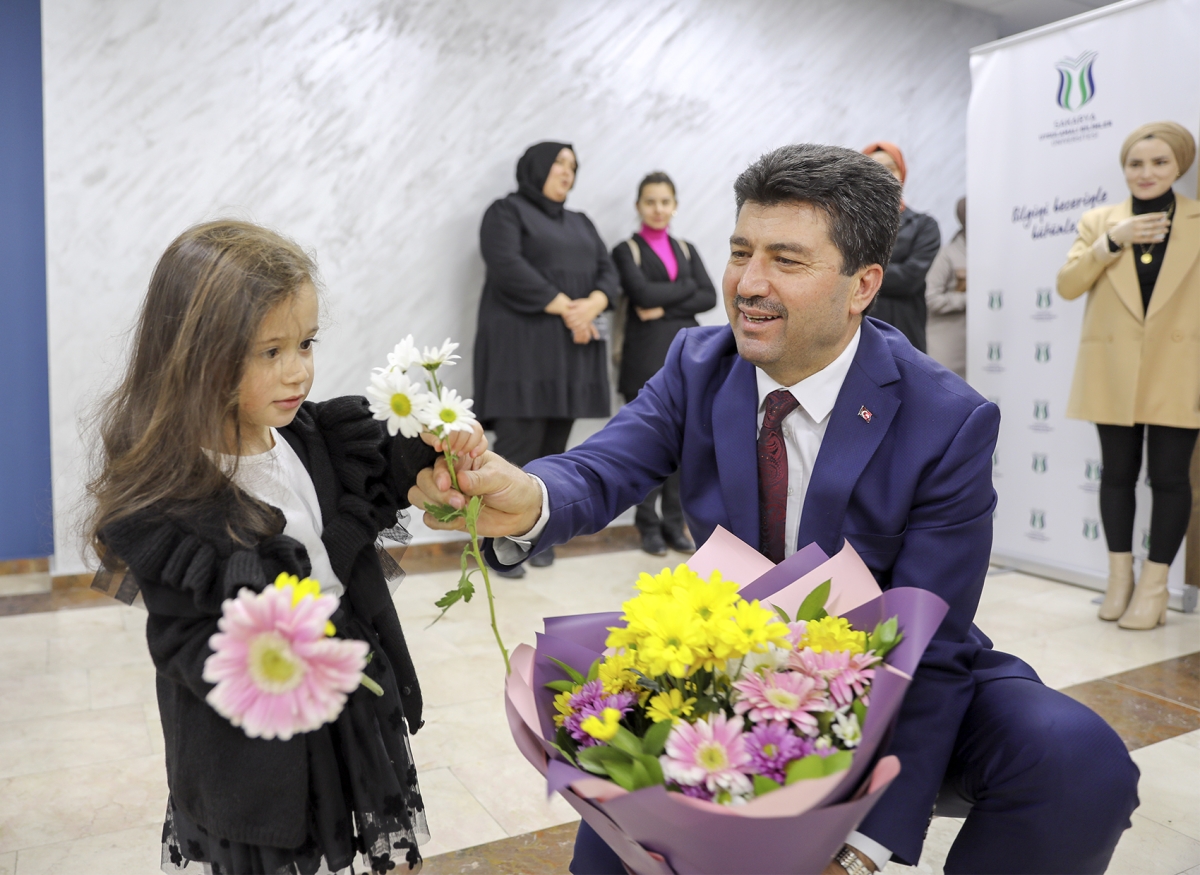 SUBÜ’deki Kadınlar Günü etkinliğinde Zulme uğrayan kadınlara dikkat çekildi ( İŞTE O ANLARA AİT KARELER )