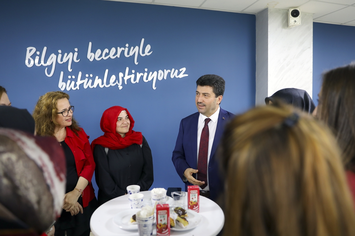 SUBÜ’deki Kadınlar Günü etkinliğinde Zulme uğrayan kadınlara dikkat çekildi ( İŞTE O ANLARA AİT KARELER )