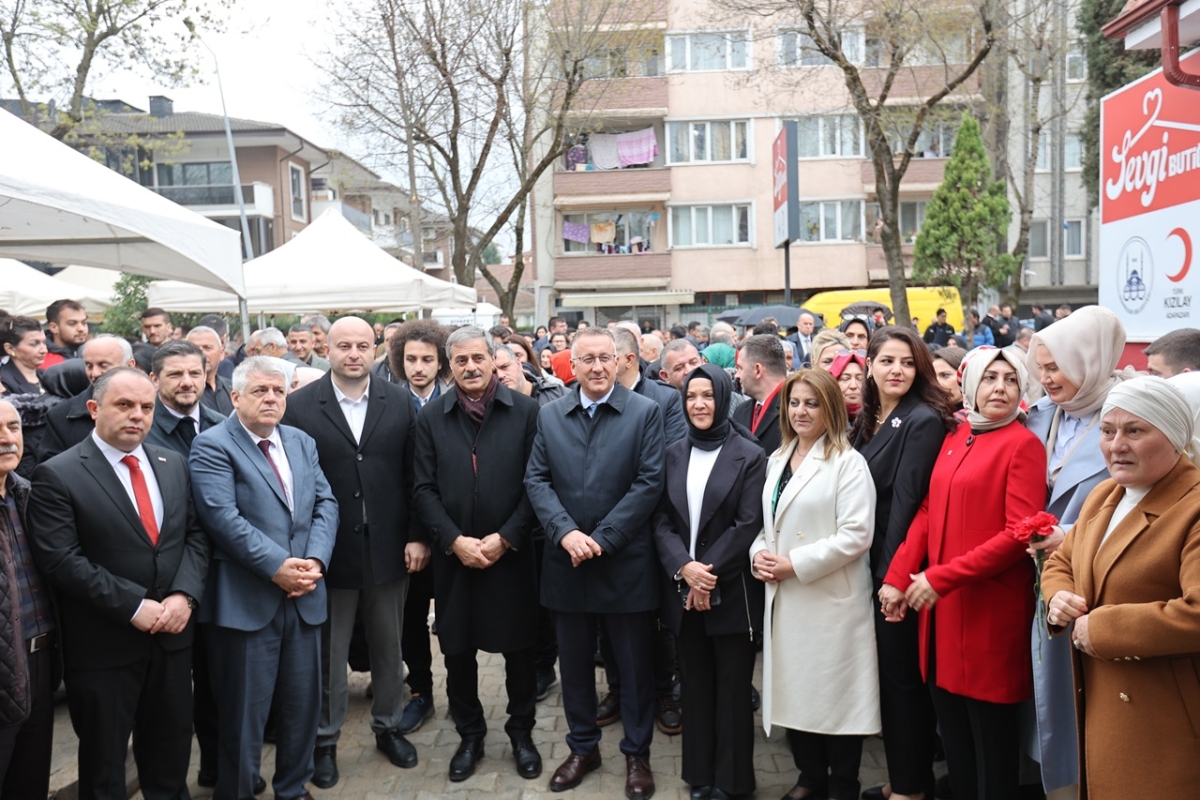 Adapazarı Sevgi Butiği Açıldı ( GÜNÜN ÖNE ÇIKAN FOTOĞRAFLARI )