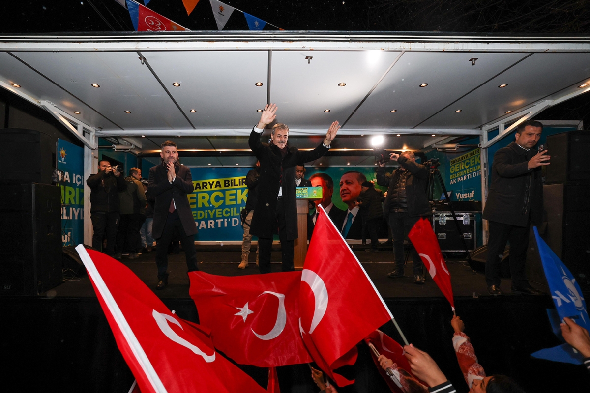 Ak Parti Sakarya Büyükşehir Belediye Başkan Adayı Yusuf Alemdar “Söğütlü’de hizmet dolu 5 yıl başlayacak” ( GÜNÜN ÖNE ÇIKAN FOTOĞRAFLARI )