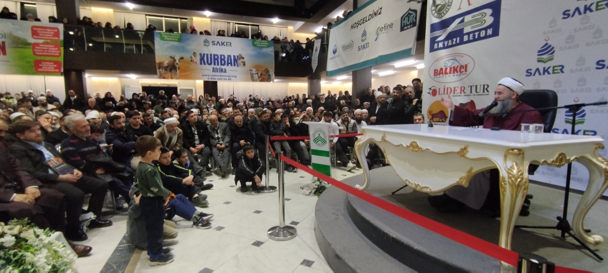 Sakarya'da Cübbeli Ahmet Mahmut Ünlü Hoca izdihamı yaşandı