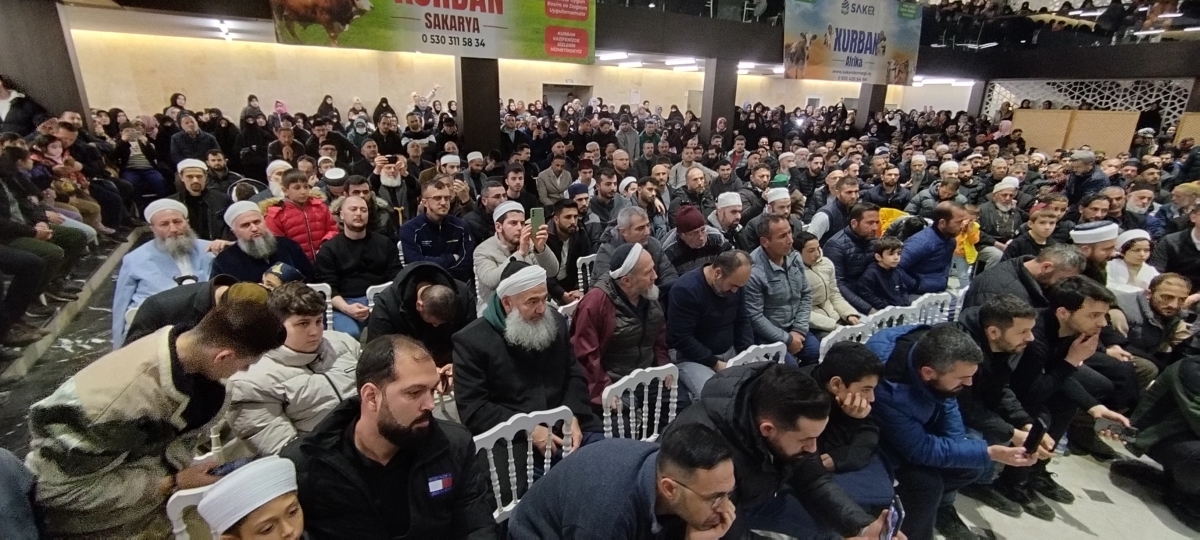 Sakarya'da Cübbeli Ahmet Mahmut Ünlü Hoca izdihamı yaşandı