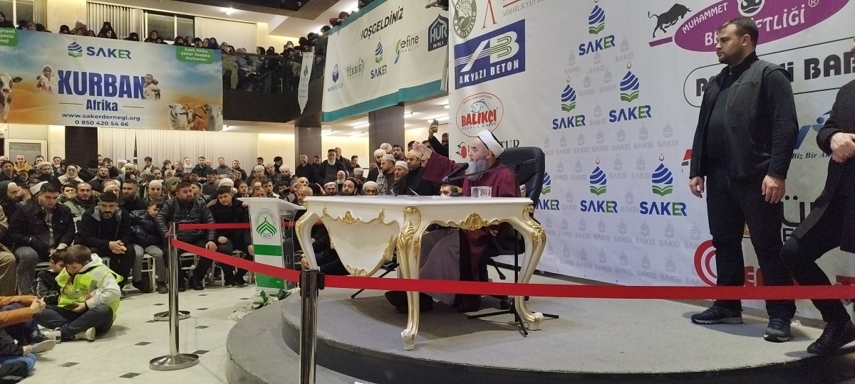 Sakarya'da Cübbeli Ahmet Mahmut Ünlü Hoca izdihamı yaşandı