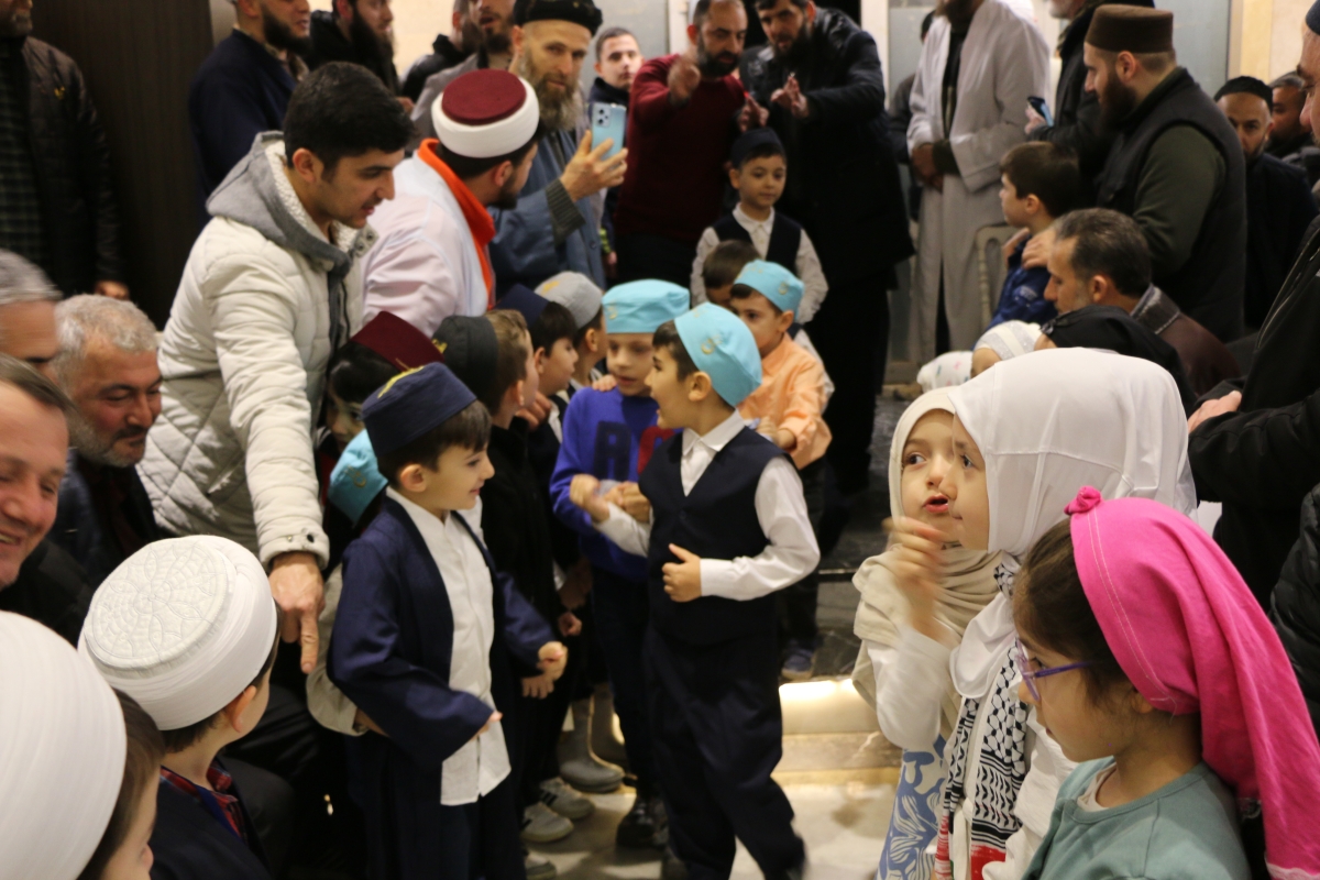 Sakarya'da Cübbeli Ahmet Mahmut Ünlü Hoca izdihamı yaşandı