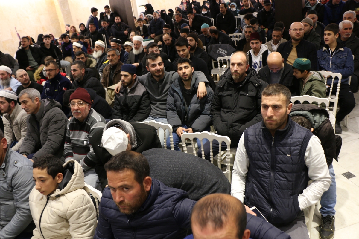 Sakarya'da Cübbeli Ahmet Mahmut Ünlü Hoca izdihamı yaşandı