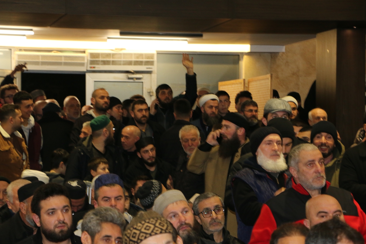 Sakarya'da Cübbeli Ahmet Mahmut Ünlü Hoca izdihamı yaşandı