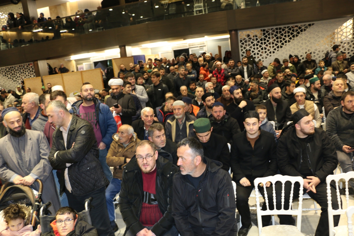 Sakarya'da Cübbeli Ahmet Mahmut Ünlü Hoca izdihamı yaşandı