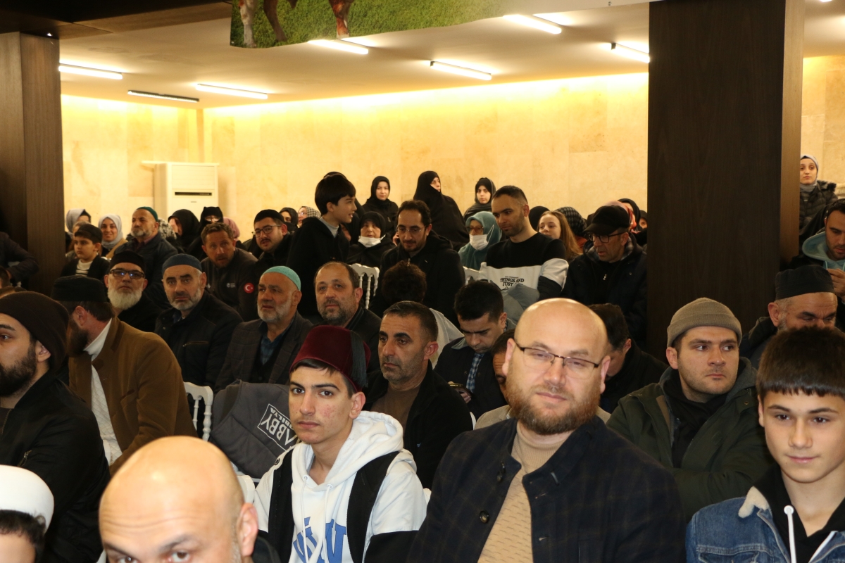 Sakarya'da Cübbeli Ahmet Mahmut Ünlü Hoca izdihamı yaşandı