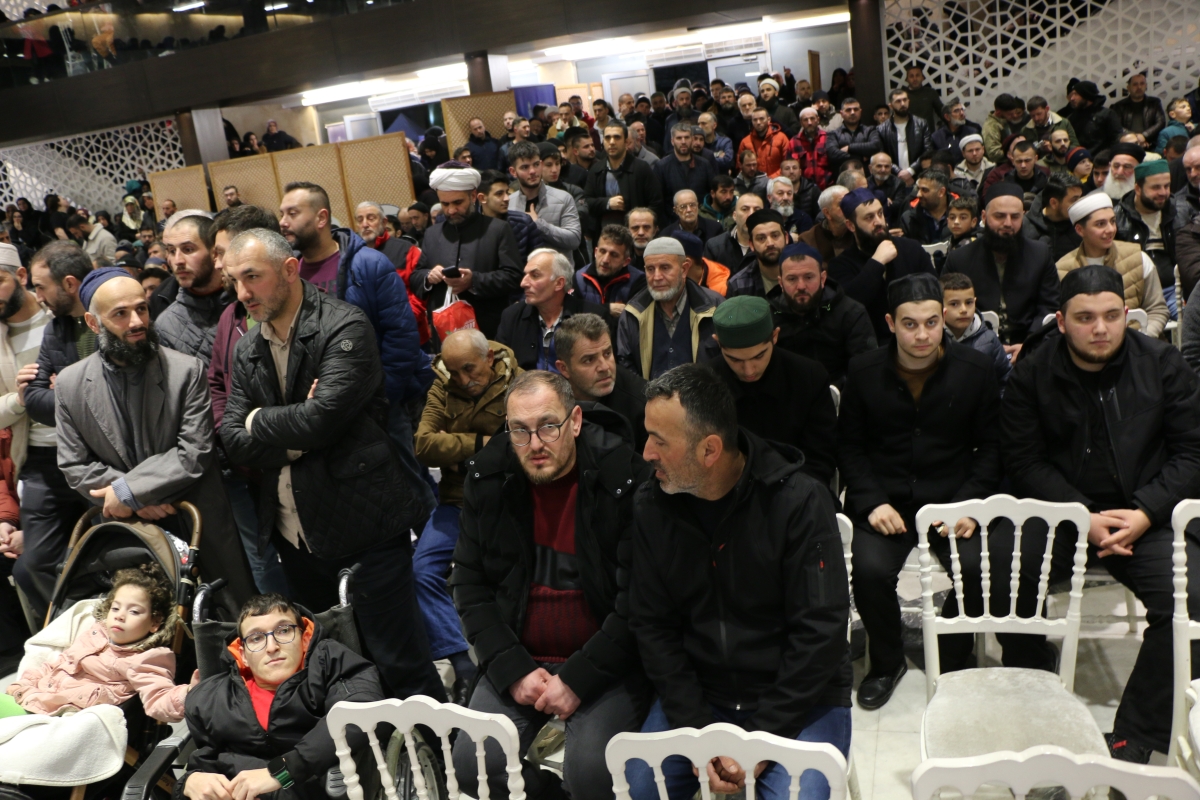 Sakarya'da Cübbeli Ahmet Mahmut Ünlü Hoca izdihamı yaşandı