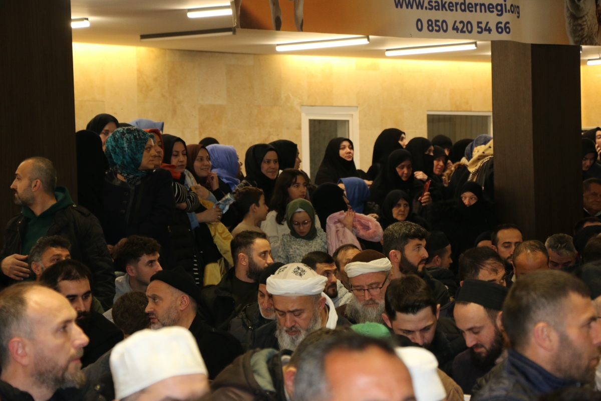 Sakarya'da Cübbeli Ahmet Mahmut Ünlü Hoca izdihamı yaşandı