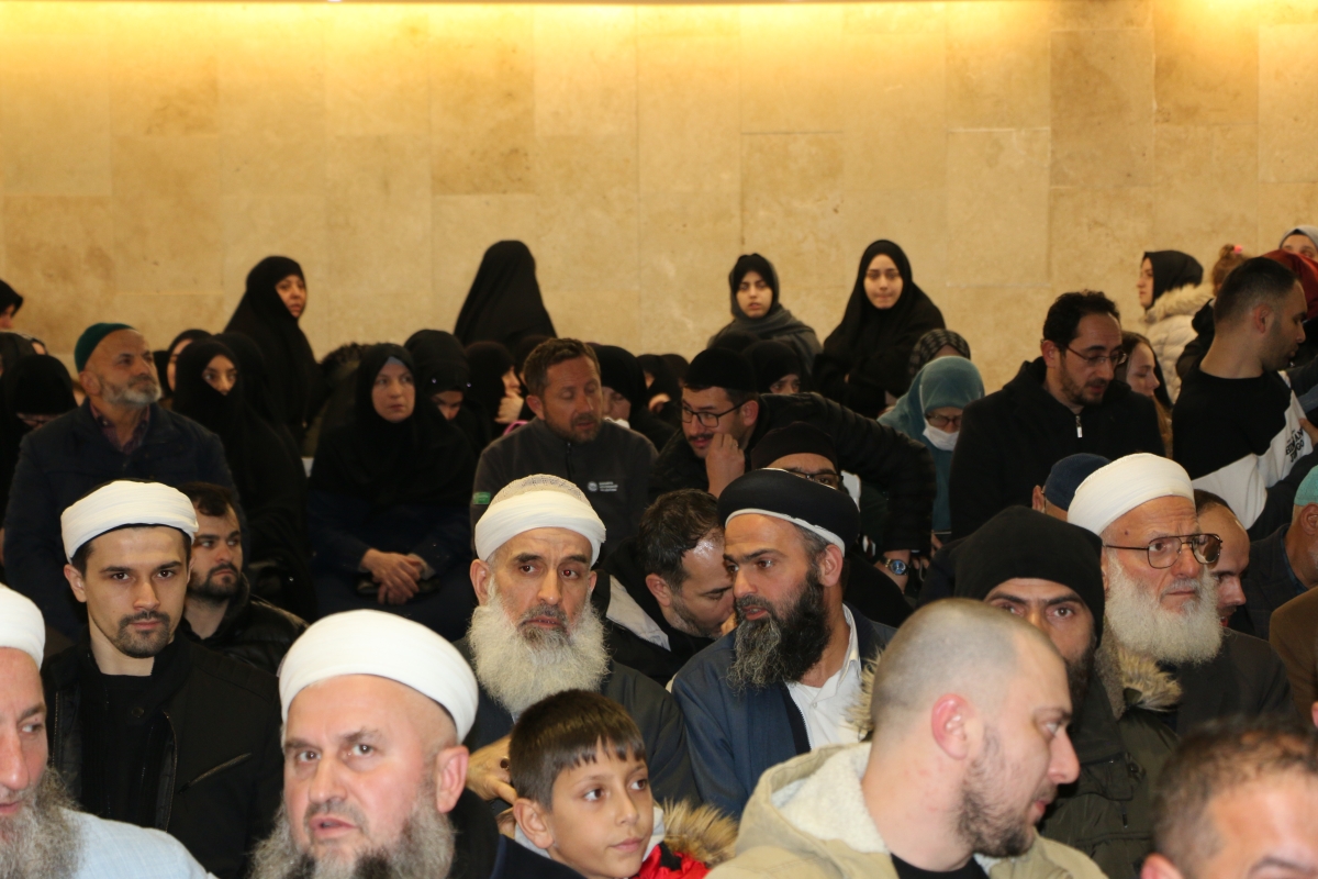 Sakarya'da Cübbeli Ahmet Mahmut Ünlü Hoca izdihamı yaşandı